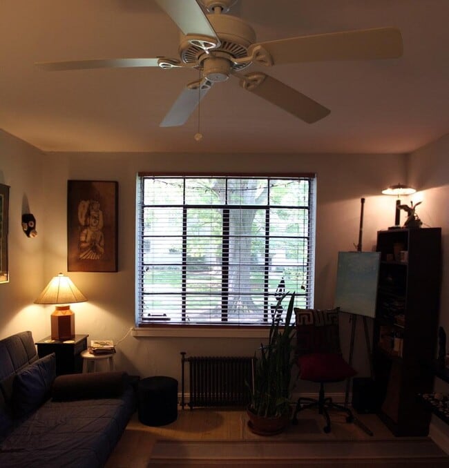 property at 1121 Myrtle Ave
