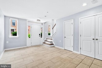 1424 Trafalgar Ln in Frederick, MD - Building Photo - Building Photo