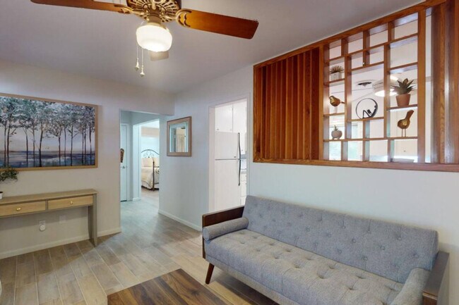 118 Miller St in Navasota, TX - Building Photo - Building Photo