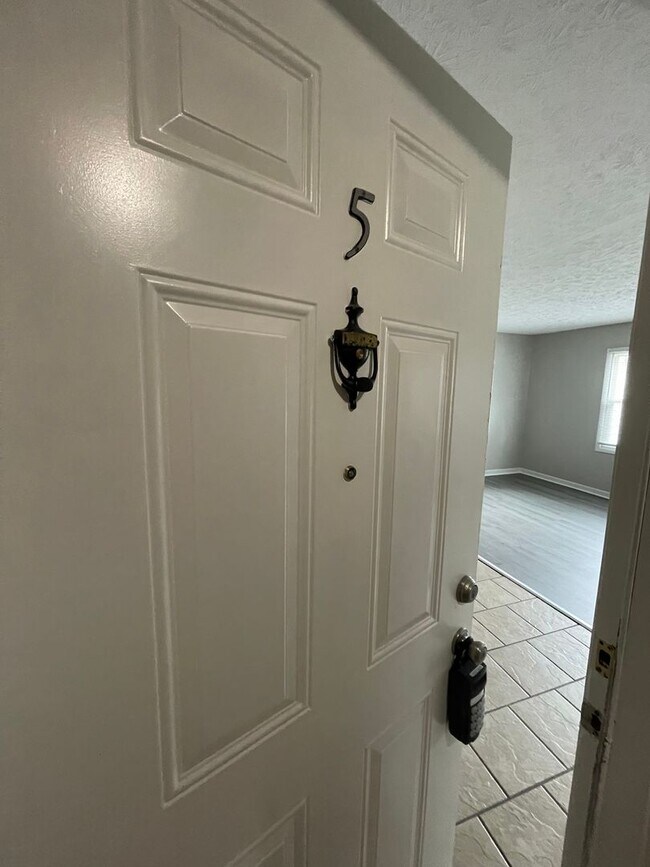 223 E Bryant St in Smithville, TN - Building Photo - Building Photo