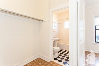 4526 N Lincoln Ave in Chicago, IL - Building Photo - Building Photo