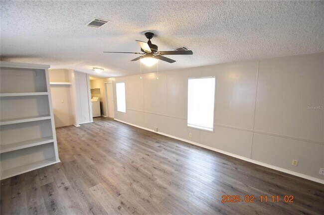 7515 Symmes Rd in Gibsonton, FL - Building Photo - Building Photo