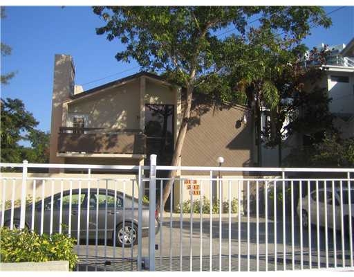 3115-3119 SW 27th Ave in Coconut Grove, FL - Building Photo