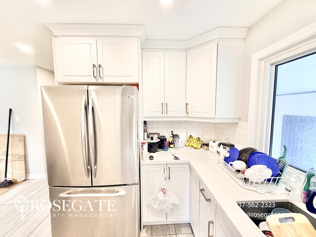 63 Sweetbriar Dr in Kitchener, ON - Building Photo - Building Photo