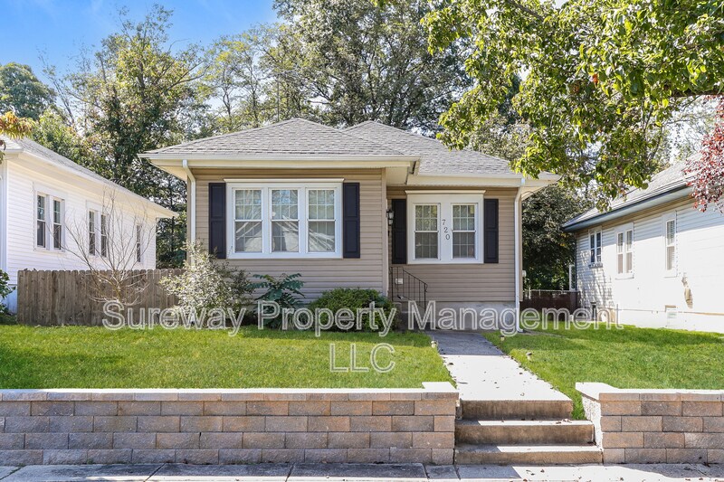 720 Willitts Ave in Audubon, NJ - Building Photo