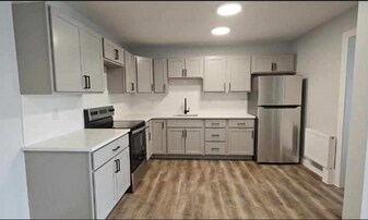 23 E Clinton St, Unit 1F in Binghamton, NY - Building Photo