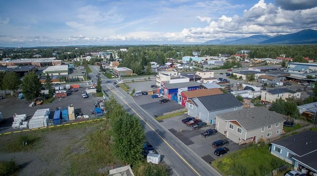 8921 Toloff St in Anchorage, AK - Building Photo - Building Photo