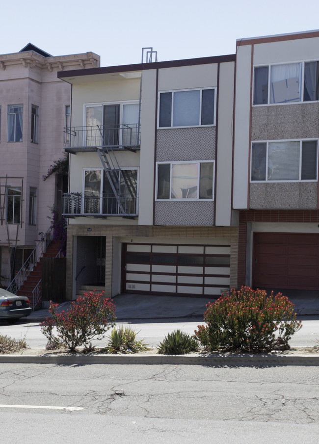 1414 Guerrero St in San Francisco, CA - Building Photo - Building Photo