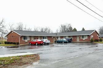 Brookside Apartments in Findlay, OH - Building Photo - Building Photo