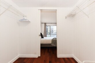 2727 Rue Saint-Patrick, Unit SI ID1261836P in Montréal, QC - Building Photo - Building Photo