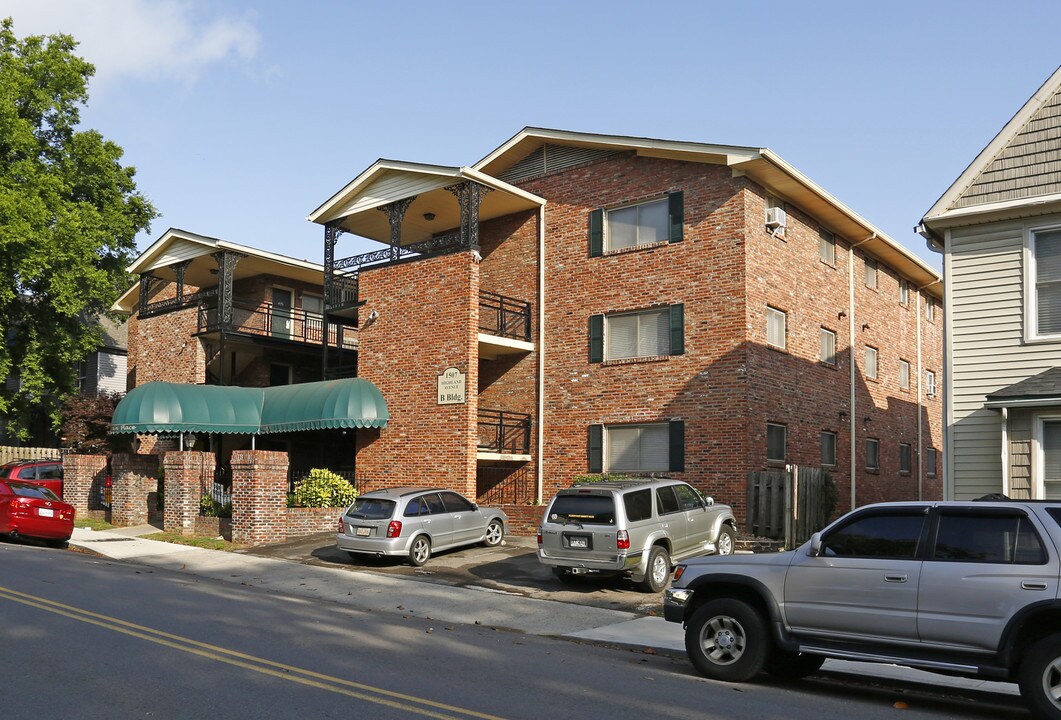 Fountain Place Apartments in Knoxville, TN - Building Photo