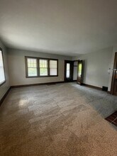 4104 N Lockwood Ave in Toledo, OH - Building Photo - Building Photo
