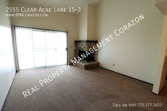 2555 Clear Acre Ln in Reno, NV - Building Photo - Building Photo