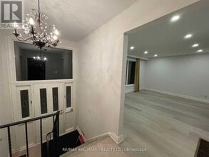 25 Glenridge Rd in Barrie, ON - Building Photo - Building Photo