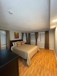 5417 Ennis St photo'