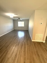 1935 Ave O SW, Unit 201 in Winter Haven, FL - Building Photo - Building Photo