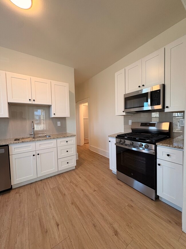 61 Forest Ave in Ambler, PA - Building Photo - Building Photo