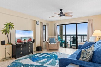 1086 N Ocean Blvd in North Myrtle Beach, SC - Building Photo - Building Photo
