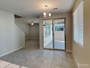 8624 E Posada Ave in Mesa, AZ - Building Photo - Building Photo