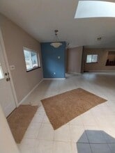 650 Caves Hwy in Cave Junction, OR - Building Photo - Building Photo