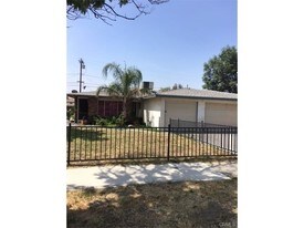 17441 Orange Way in Fontana, CA - Building Photo