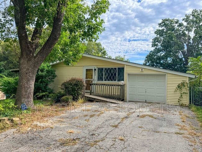 property at 5803 N Highland Ave