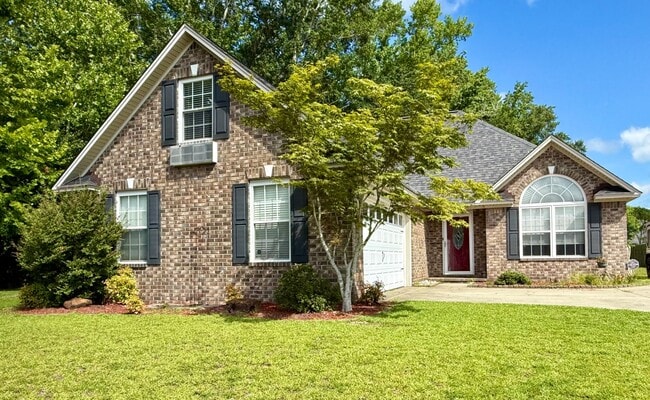property at 30 Gandalf Cir