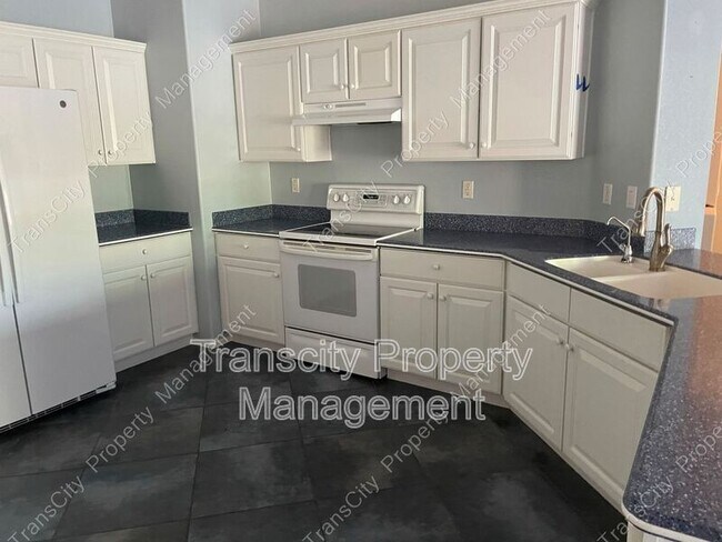 10328 E Second Water Trail in Gold Canyon, AZ - Building Photo - Building Photo