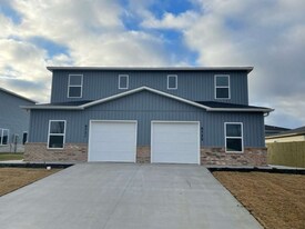 6721 SW Dignity Ave in Bentonville, AR - Building Photo