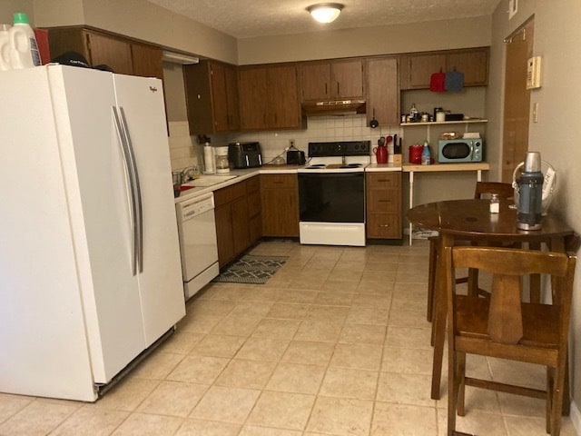 831 Clareridge Ln in Dayton, OH - Foto de edificio - Building Photo