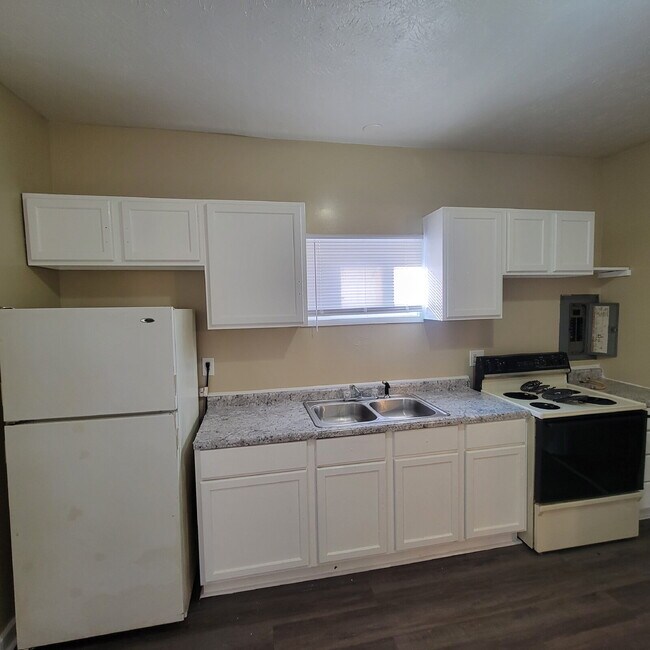 1736 Draper St in Indianapolis, IN - Building Photo - Building Photo