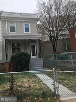 1377 Morris Rd SE in Washington, DC - Building Photo