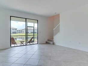 15057 Lyla Ter in Bradenton, FL - Building Photo - Building Photo