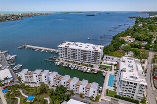 920 N Osceola Ave in Clearwater, FL - Building Photo