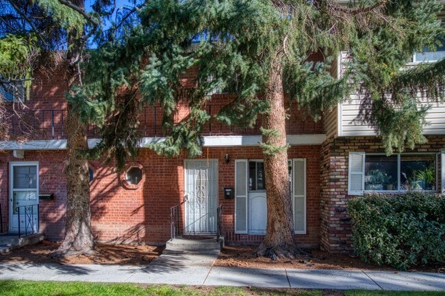 74 Smithridge Park