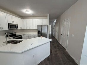 2019 Claudia Ln in Kissimmee, FL - Building Photo - Building Photo