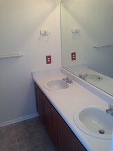 4979 Butterfield Dr in Colorado Springs, CO - Building Photo - Building Photo
