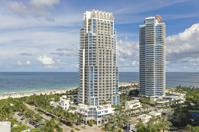 Continuum in Miami Beach, FL - Foto de edificio - Building Photo