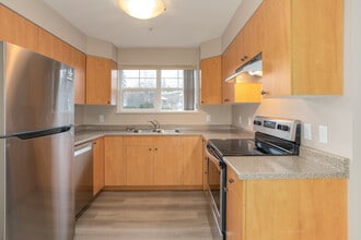 Mill Creek Estates in Kelowna, BC - Building Photo - Interior Photo