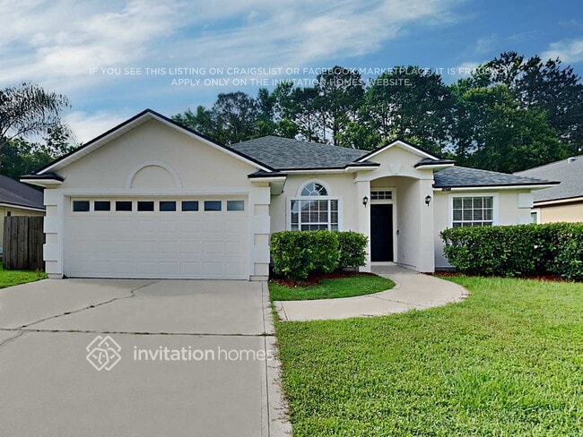 property at 1672 Northglen Cir