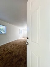 2548 Redwood Rd in Napa, CA - Building Photo - Building Photo