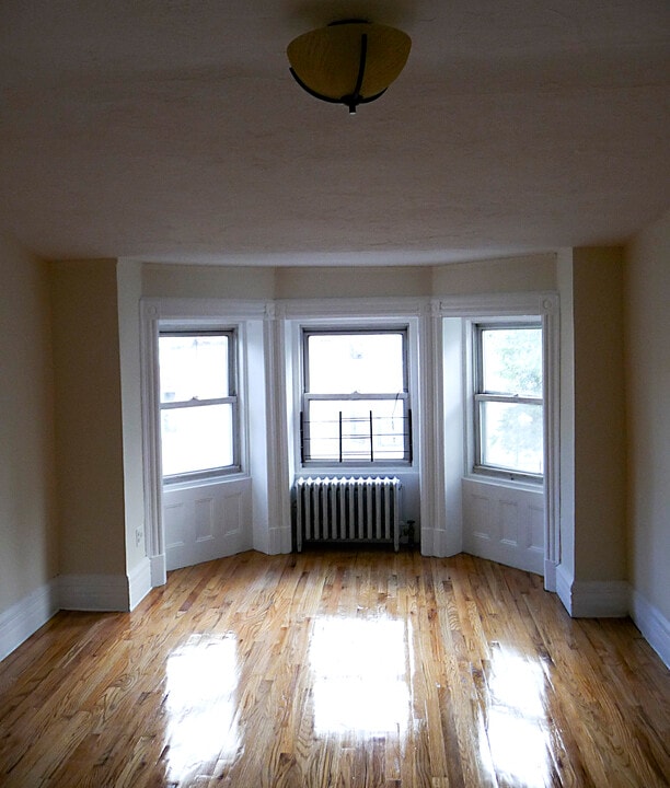 13 Revere Pl, Unit #3 in Brooklyn, NY - Foto de edificio