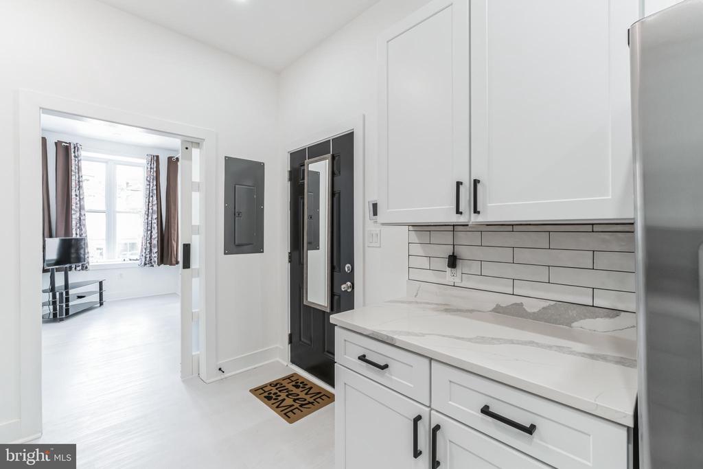 33 Florida Ave NW in Washington, DC - Building Photo