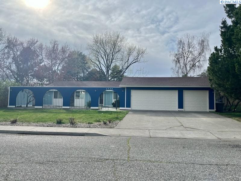 2339 Davison Ave in Richland, WA - Building Photo