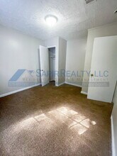 1724 Lisbon Dr SW in Atlanta, GA - Building Photo - Building Photo