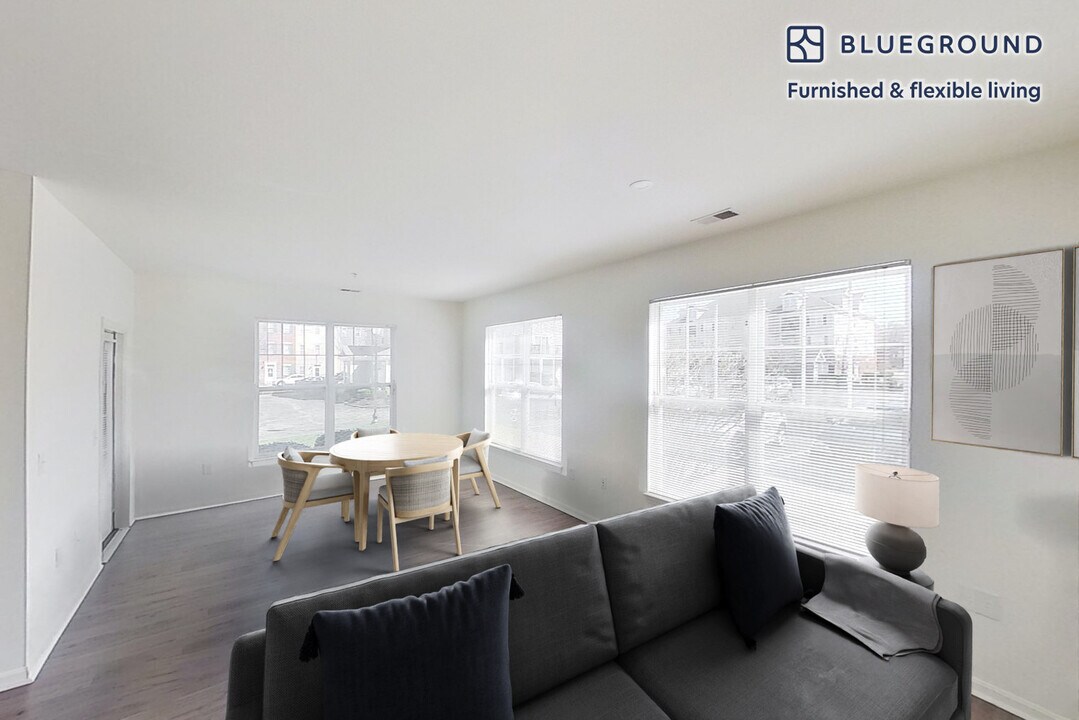 152 Shipyard Dr in Hingham, MA - Foto de edificio