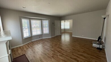 2316 Peyton Ave in Burbank, CA - Building Photo - Building Photo