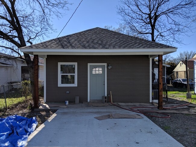 1826 Maryland Ave, Unit B