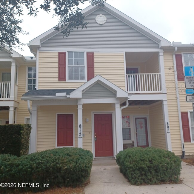 property at 575 Oakleaf Plantation Pkwy