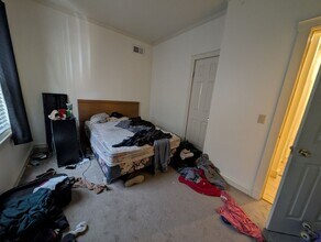 3246-3246 N Oakland Ave in Milwaukee, WI - Building Photo - Building Photo